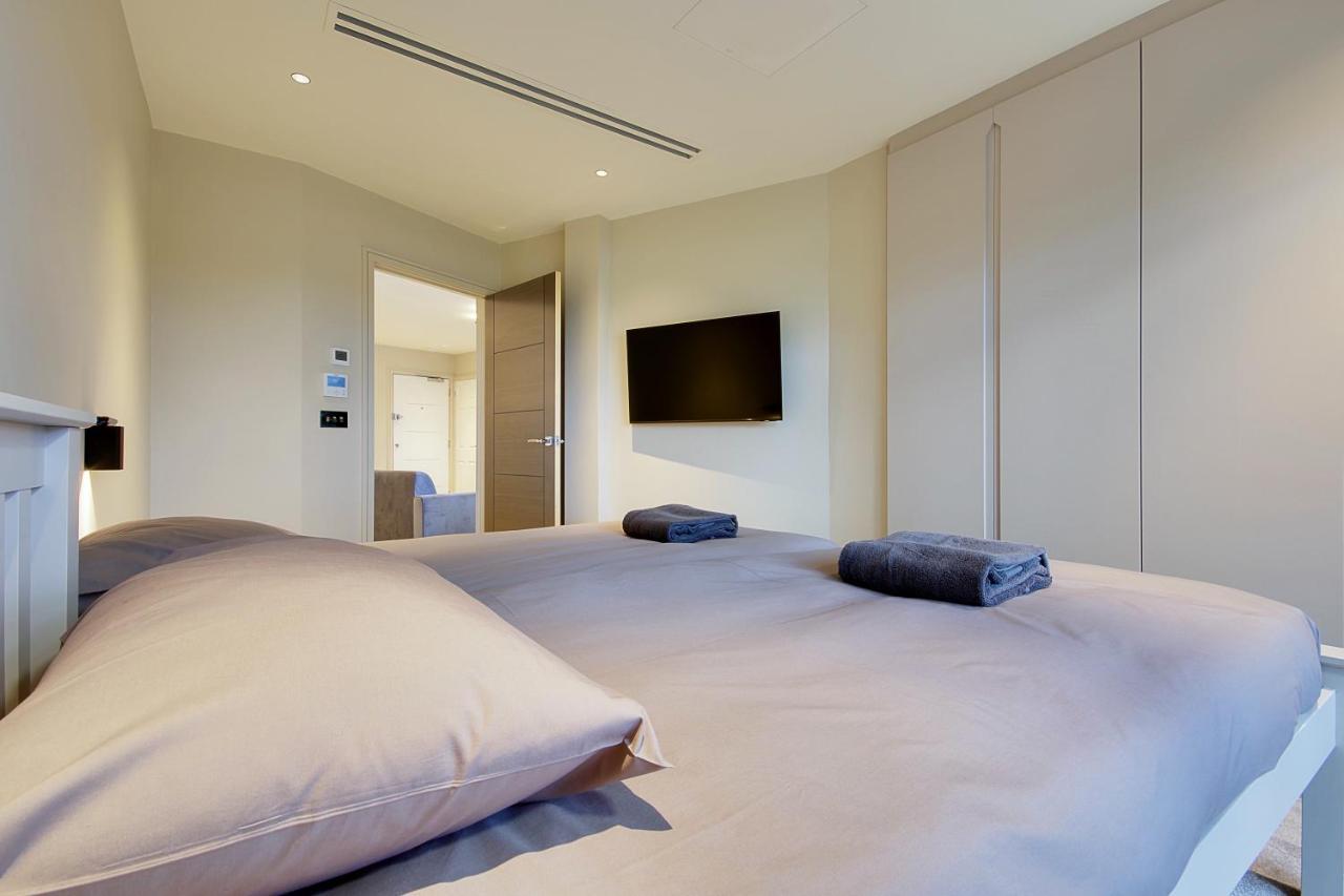 Canford CliffsLuxury 3 Bed Flat With Large Terrace, Sea Views And Hot Tub公寓 外观 照片